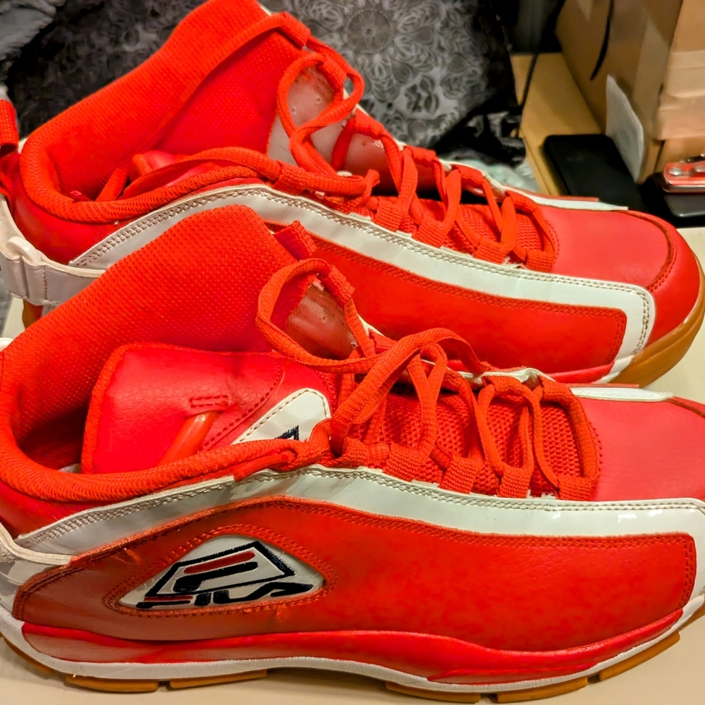 Fila Grant Hill 2 Red & Gum Bottom Basketball Sneakers 1BM01088 946 Size 11